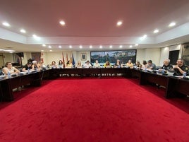 Mesa multidisciplinar en materia de violencia de género en Alzira.