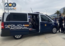 Efectivos de la Policía Local en Denia.
