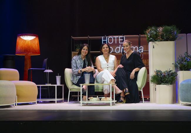 Anna Ferrer, Soledat Berbegal y Macarena Gea