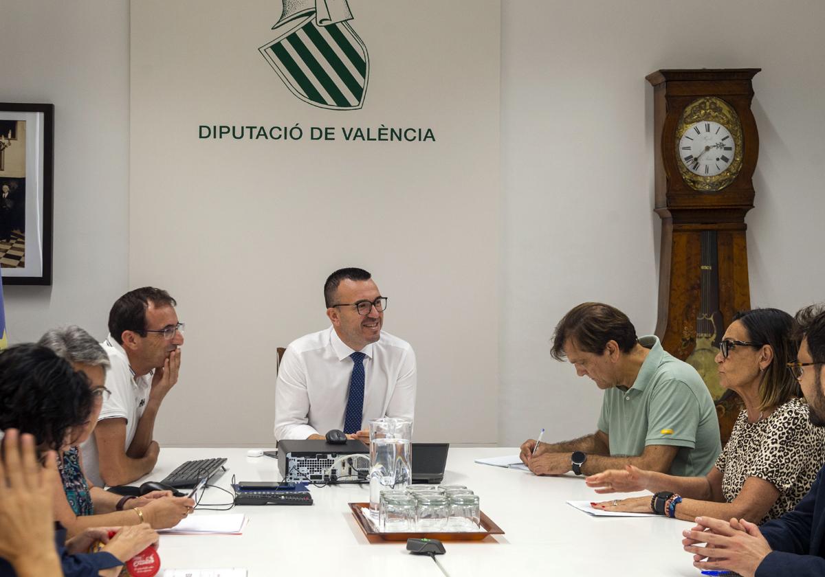 Reunión en la Diputación sobre los accesos.