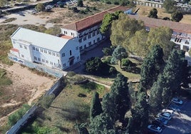 Vista del edificio que acogerá la nueva sede del teatro Escalante.