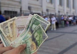 Varios billetes de pesetas en una imagen de archivo.