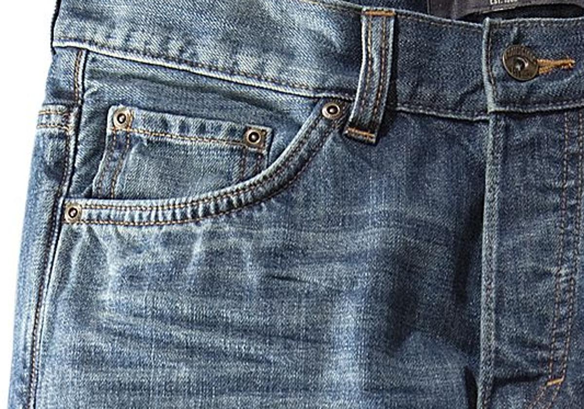 ¿Para qué sirven los botones metálicos de los jeans? Su función es muy importante