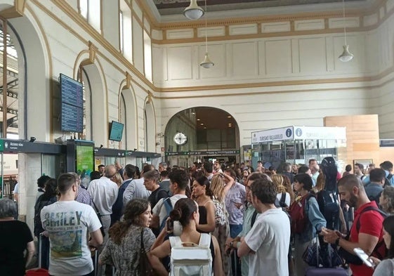 Estación de Valladolid Campo Grande esta tarde tras producirse el incidente.