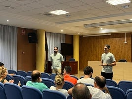 Un momento de la reunión.