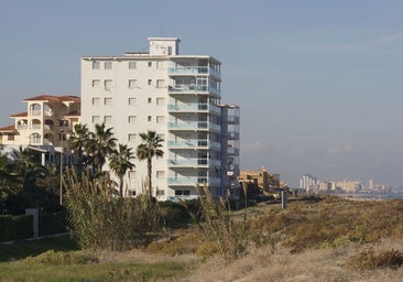 Apartamento en primera línea en Xeraco.