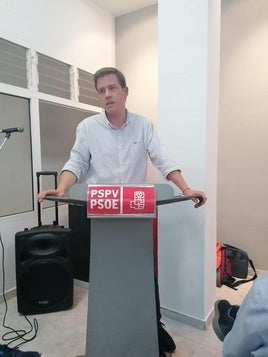 Roger Cerdà, en la sede de la agrupación local socialista, en una imagen de archivo.