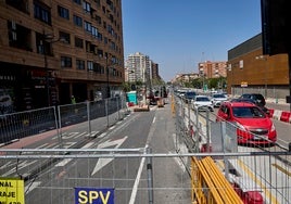 Obras en la avenida Pérez Galdós de Valencia.