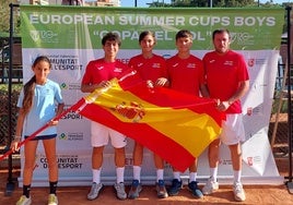 La selección española de tenis, que disputa su partido inaugural contra Ucrania.