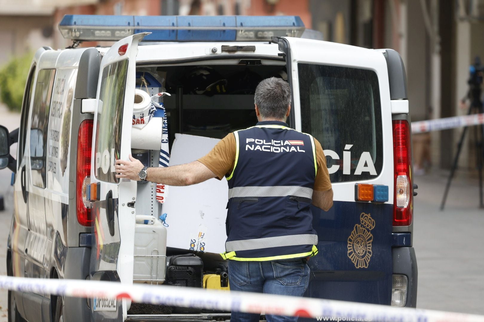 Fotos: Un niño de dos años y su madre asesinados en un nuevo crimen machista en Algemesí