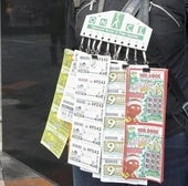 Venta de cupones de la ONCE, en un quiosco. Imagen de archivo.