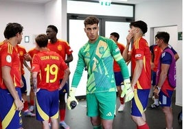 Raúl Jiménez, antes de disputar la semifinal ante Alemania.