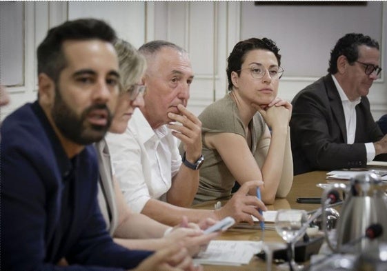 Joan Baldoví y Aitana Mas, este miércoles en Les Corts.