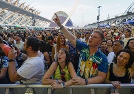 Asistentes del público a uno de los conciertos en la Ciudad de las Artes y las Ciencias de Valencia.