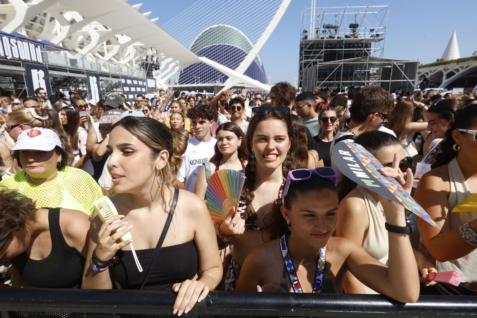 Valencia disfruta con el Big Sound en su primera y calurosa jornada