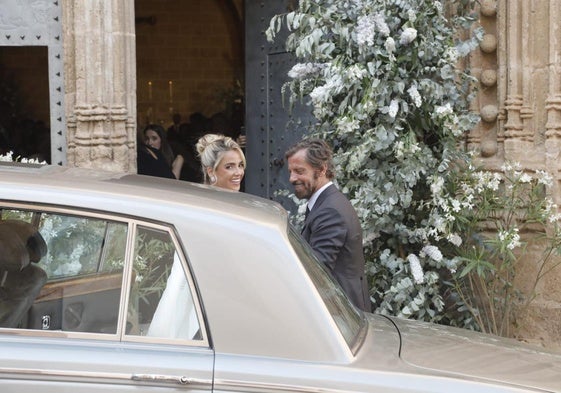 Quique Sánchez Flores acompaña a su hija Paty como padrino este sábado en Xàbia.