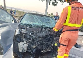 Uno de los vehículos implicados en el accidente.