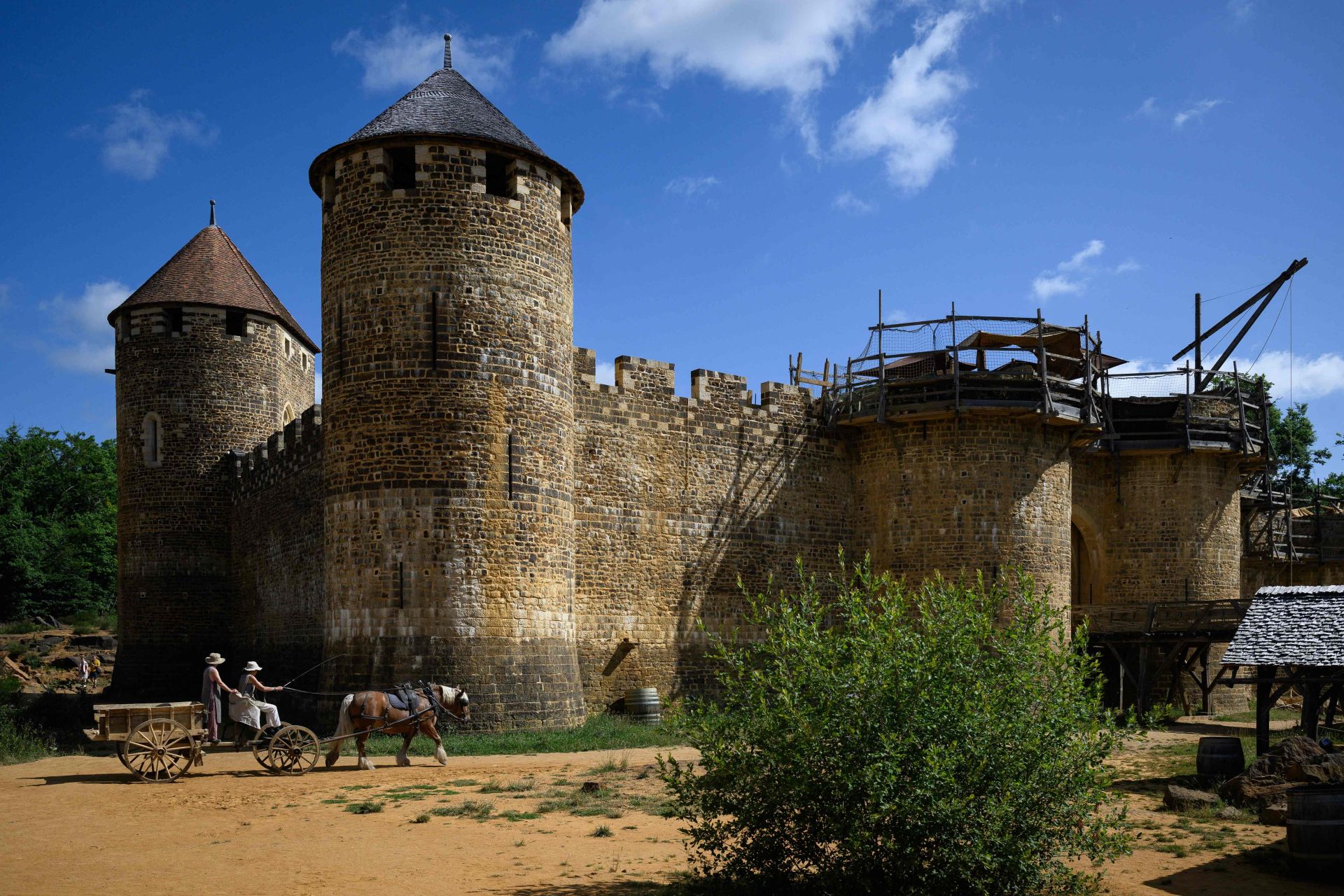 Castillo de Guédelon o cómo viajar al siglo XIII en pleno 2025