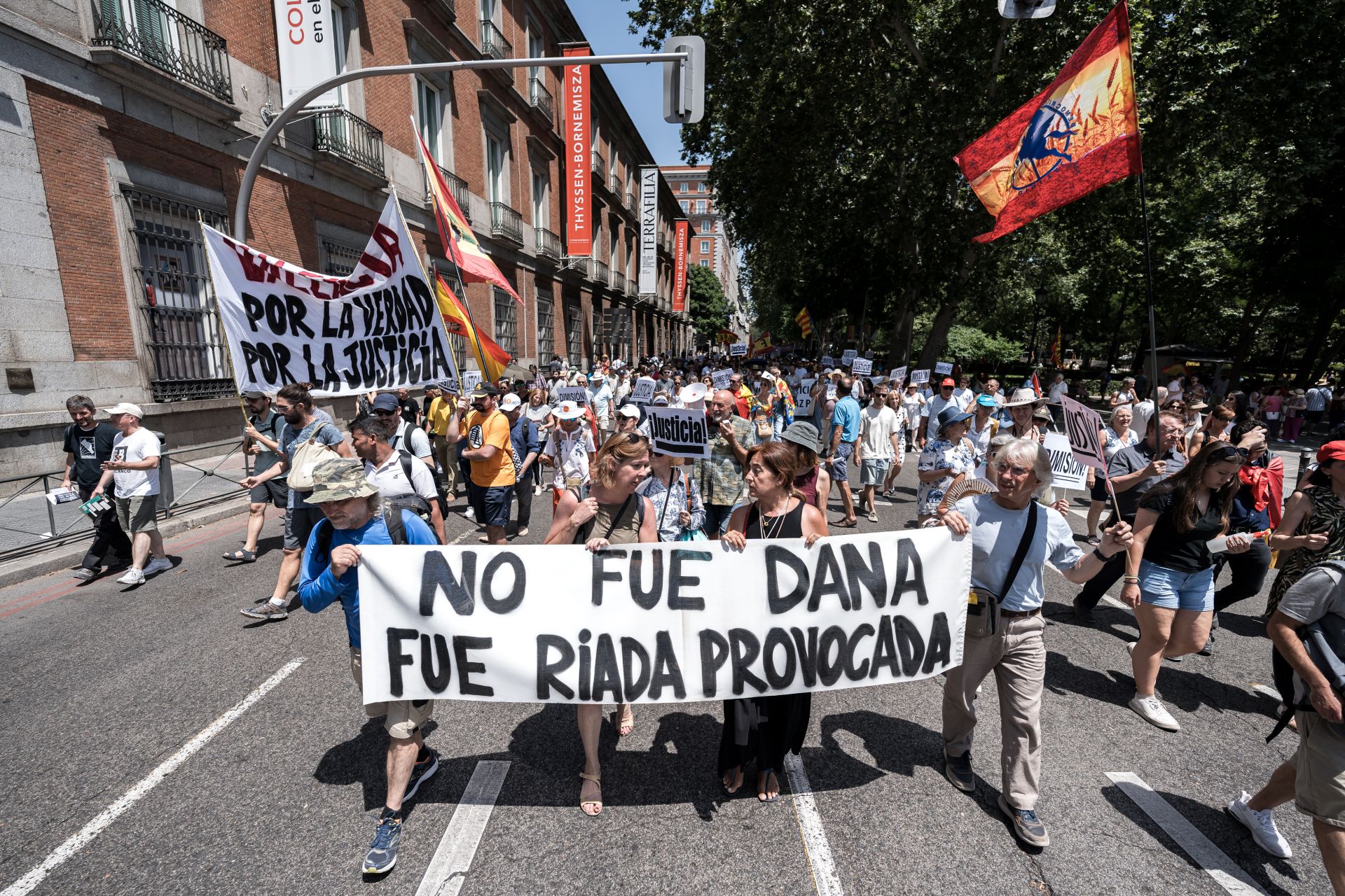 Víctimas de la dana se manifiestan en Madrid ocho meses después de la tragedia