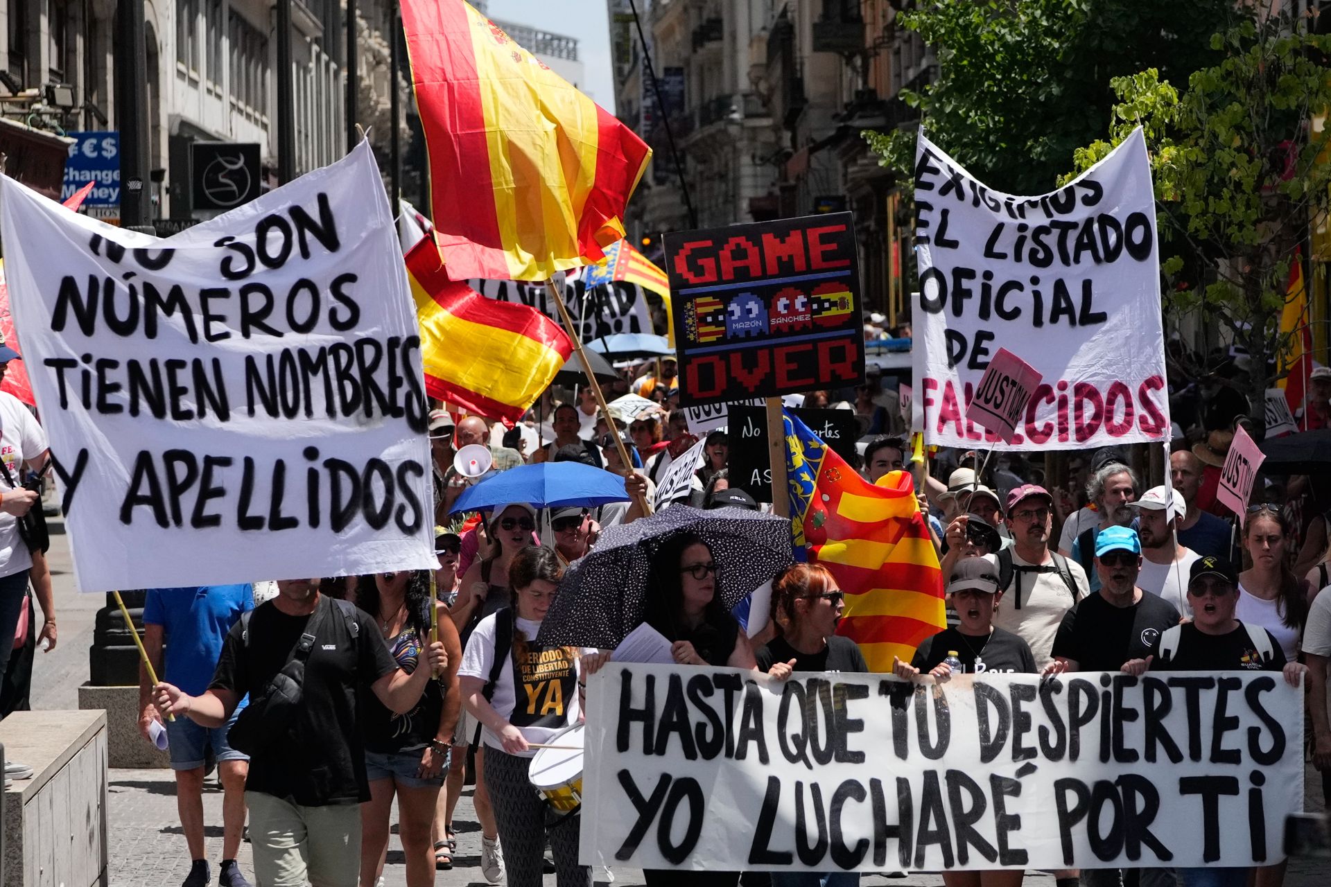 Víctimas de la dana se manifiestan en Madrid ocho meses después de la tragedia