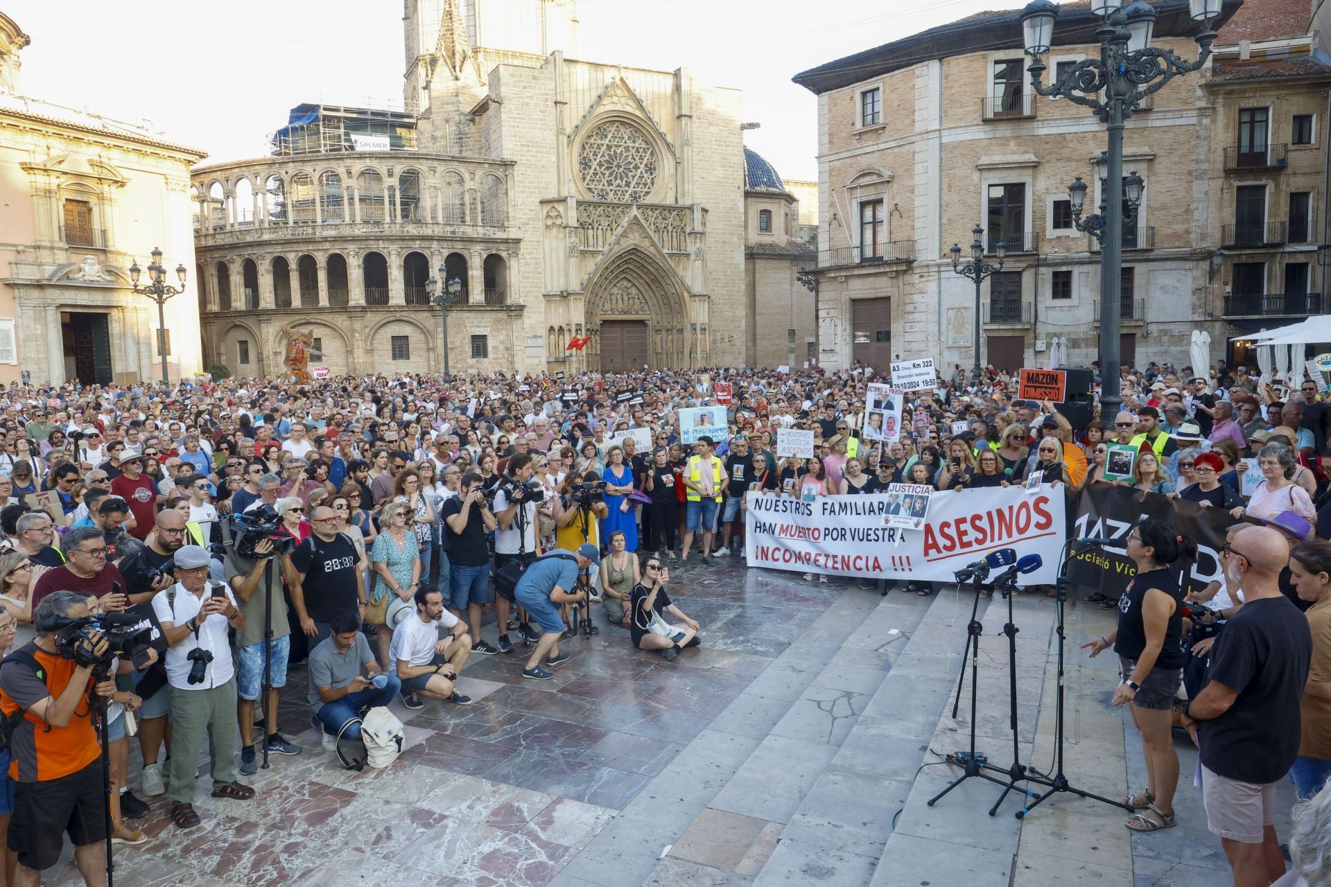 FOTOS | Octava manifestación contra la gestión de la dana en Valencia