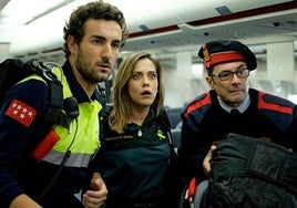 Miki Esparbé, María León y Jordi Sánchez.