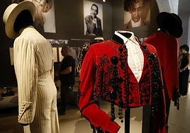 FOTOS | El rey de la copla renace en Valencia