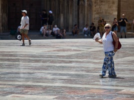 Ola de calor en el centro de Valencia.
