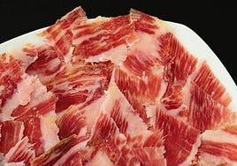 El jamón ibérico es un ingrediente cargado de beneficios, perfecto para una dieta sana.