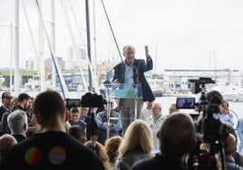 Francisco Camps, en el último mítin en el Veles e Vents.