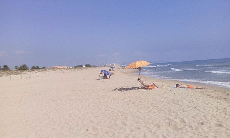 Playa entre Xeraco y Tavernes.