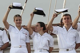 La princesa Leonor llega a Gijón junto a sus compañeros
