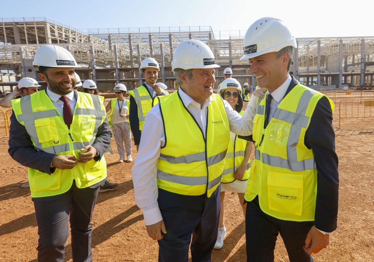 El Gobierno abre las puertas a futuras sinergias entre PowerCo y Ford Almussafes