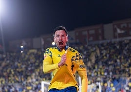 Javi Muñoz, durante un partido con Las Palmas.
