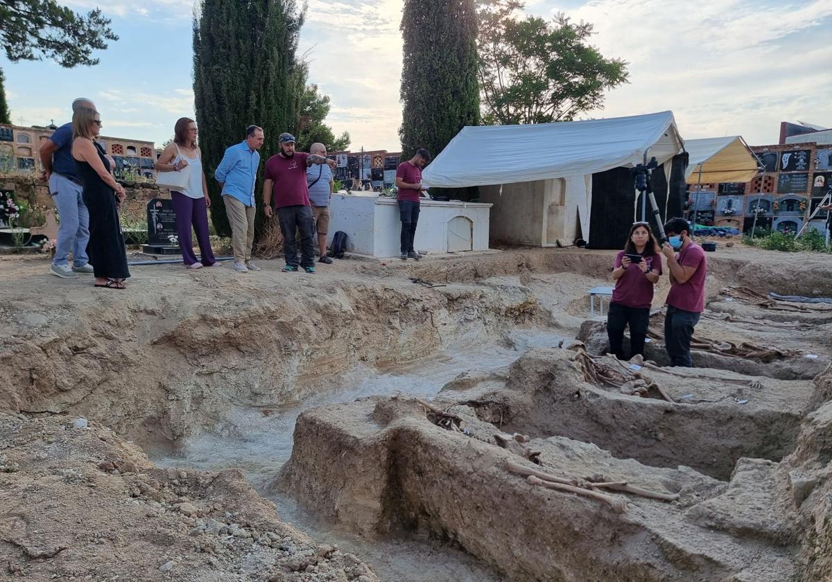 Tres de los cuerpos hallados en Villar podrían ser fusilados de Riba-roja tras la Guerra Civil