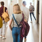 Un tribunal exime a un hombre de pagar la pensión alimenticia de su hija de 23 años porque ha terminado su formación y encontrado trabajo