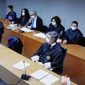 Maje y Salva en una de las sesiones del juicio por el crimen de Patraix.
