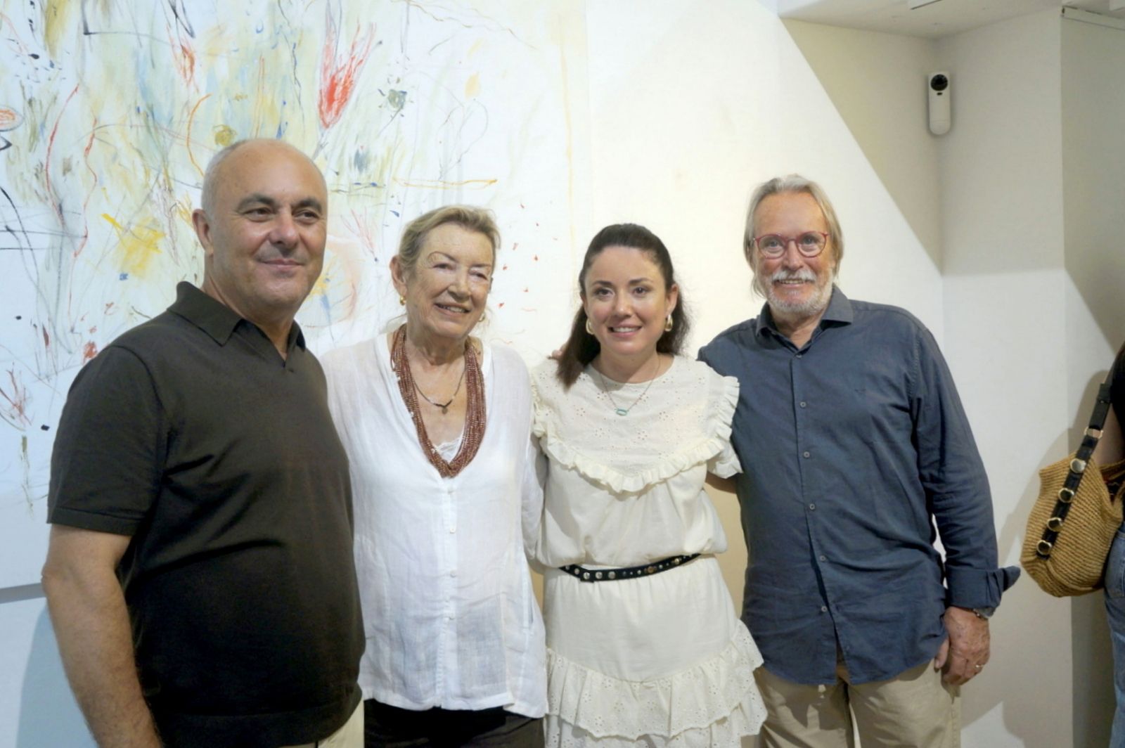 Asistentes a la exposición de la Galería Thema.
