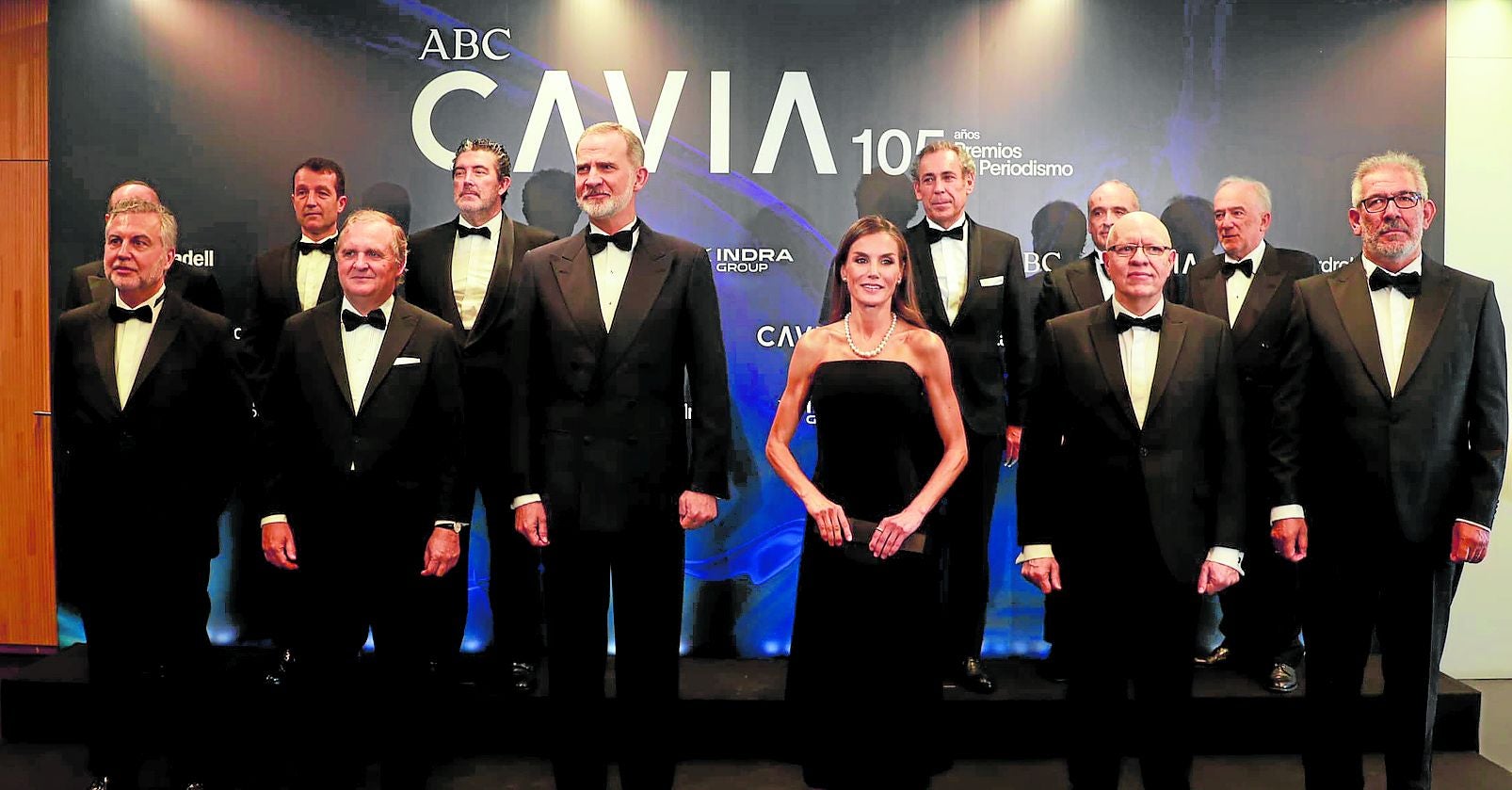FOTOS | Los Reyes entregan los Premios Cavia 2025