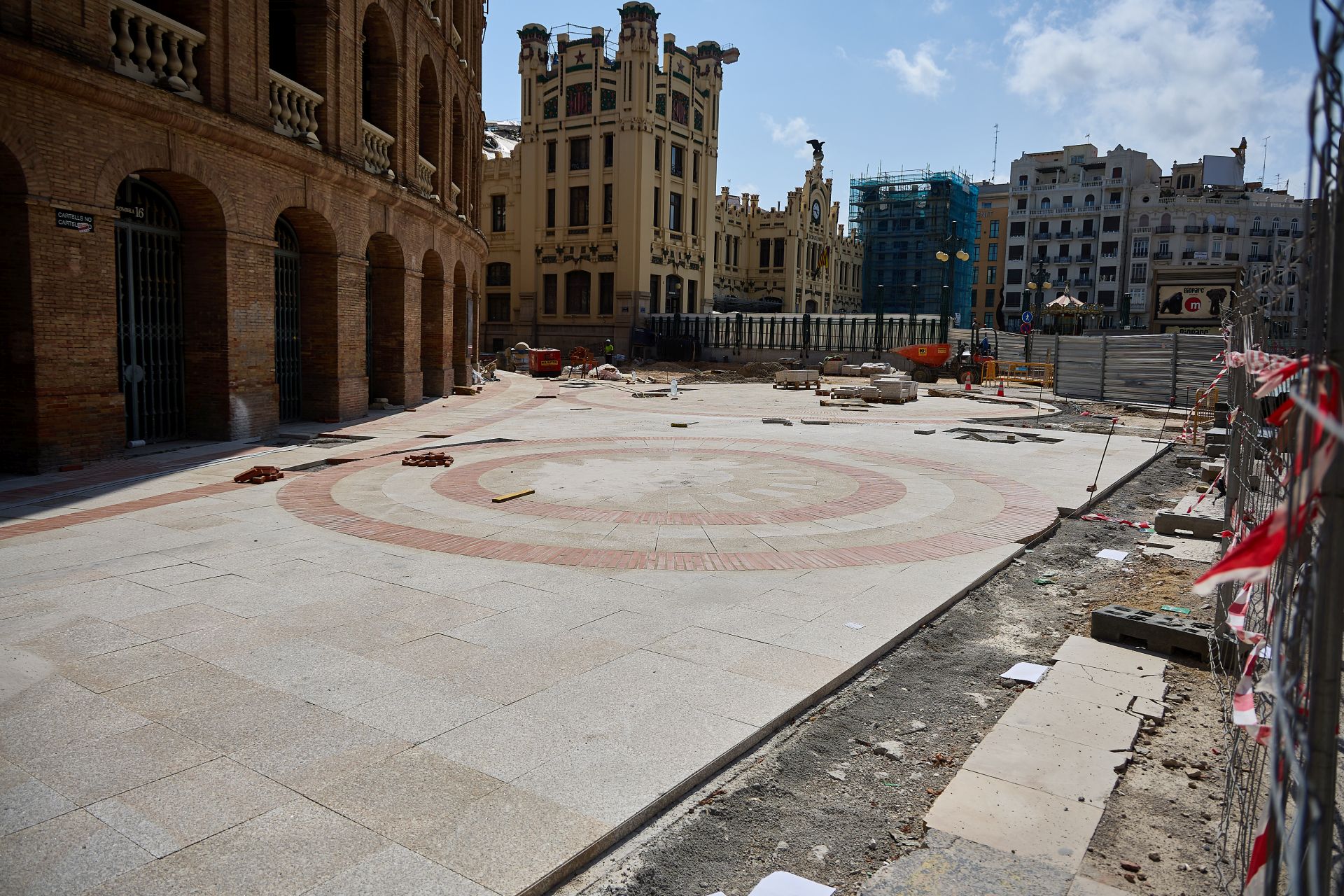 FOTOS | Así avanzan las obras de reforma en la plaza de toros de Valencia