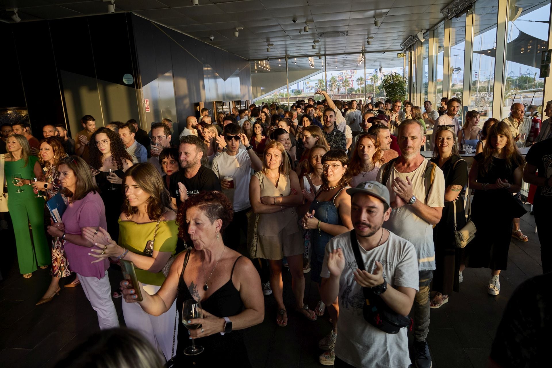 FOTOS | Cuarta edición de La Noche de los Emergentes de LAS PROVINCIAS