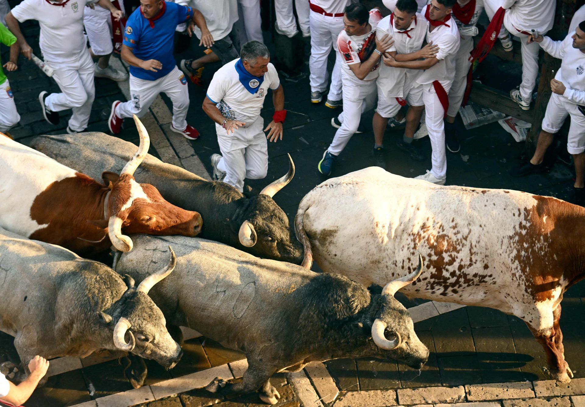 El sexto encierro de San Fermín 2025, en imágenes