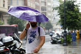 FOTOS | Fuertes lluvias en Valencia