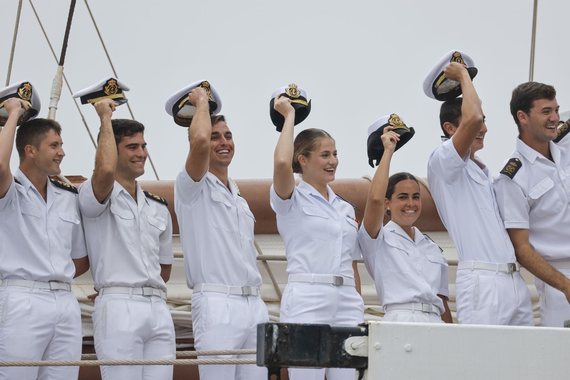 Fotos: La princesa Leonor llega a Marín y finaliza su crucero de instrucción a bordo de Elcano