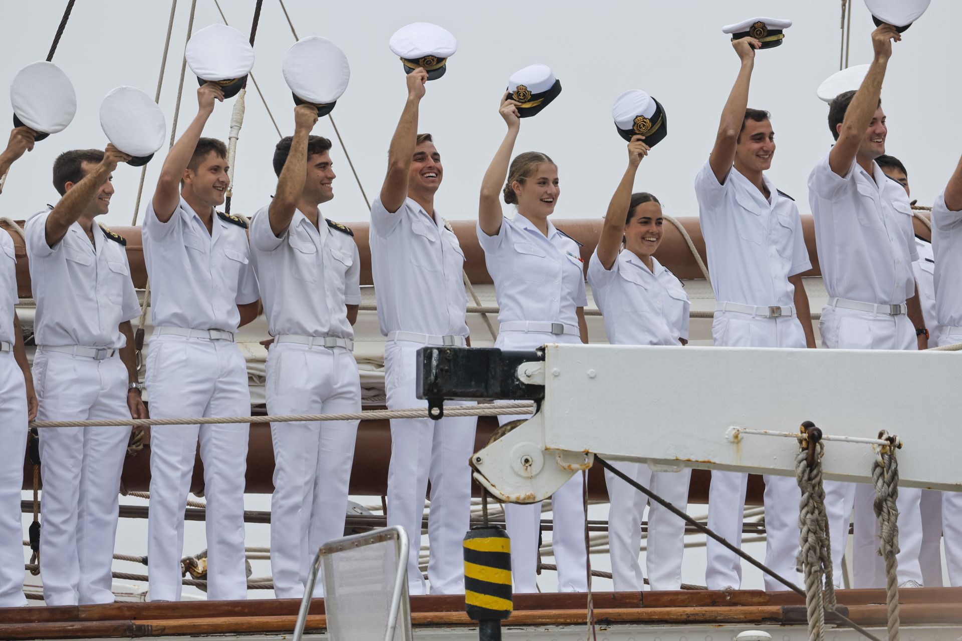 Fotos: La princesa Leonor llega a Marín y finaliza su crucero de instrucción a bordo de Elcano