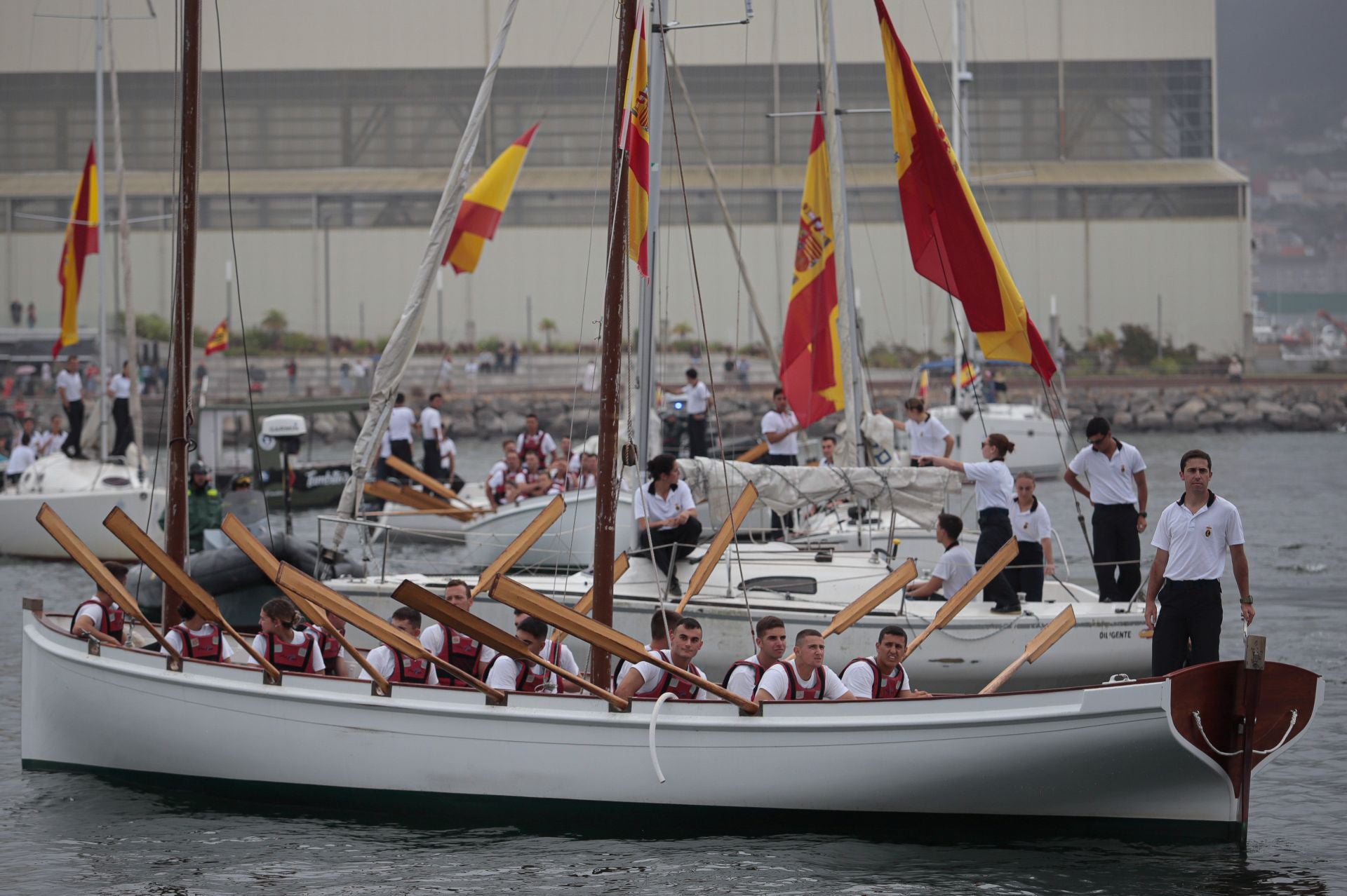 Fotos: La princesa Leonor llega a Marín y finaliza su crucero de instrucción a bordo de Elcano