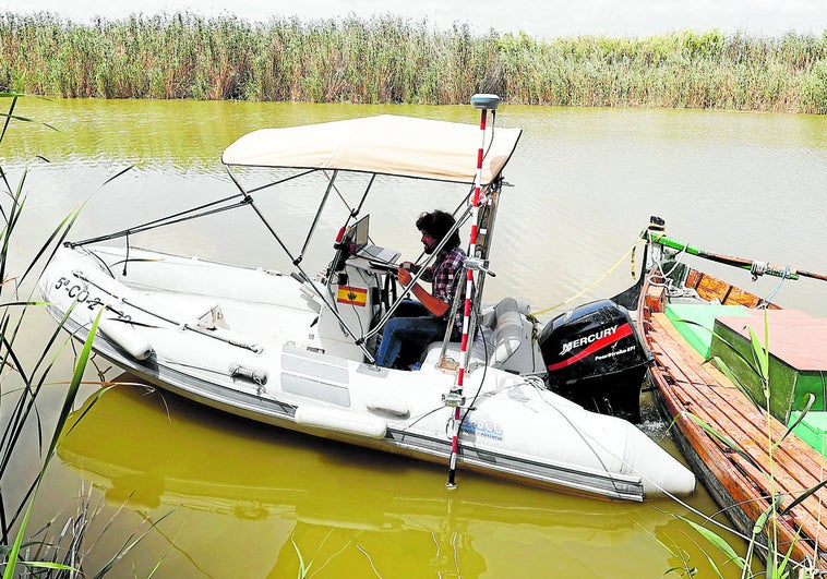 La zodiac realizará al menos tres travesías en forma de anillo perimetral por la Albufera.
