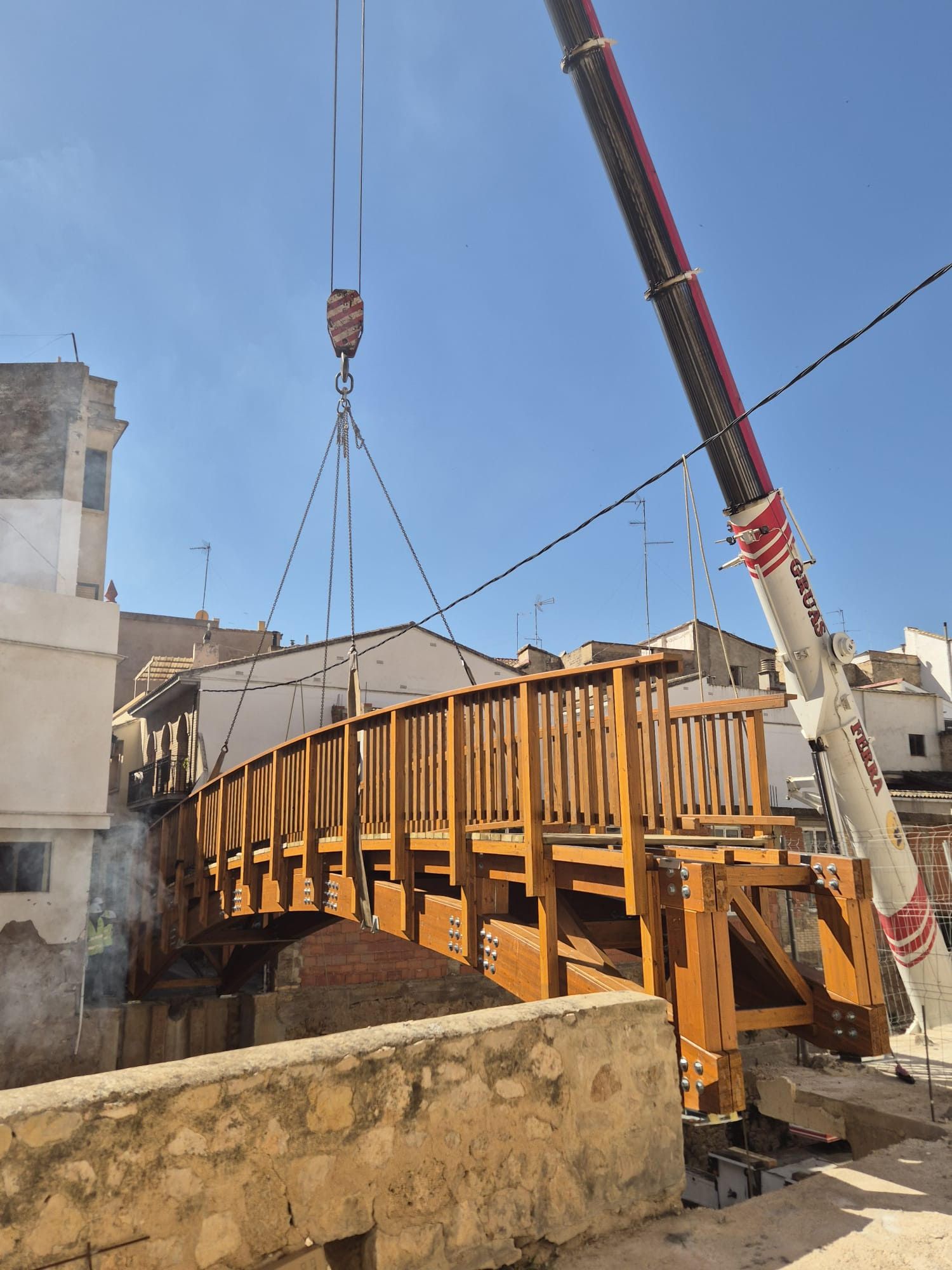 Fotos de la nueva pasarela de Chiva