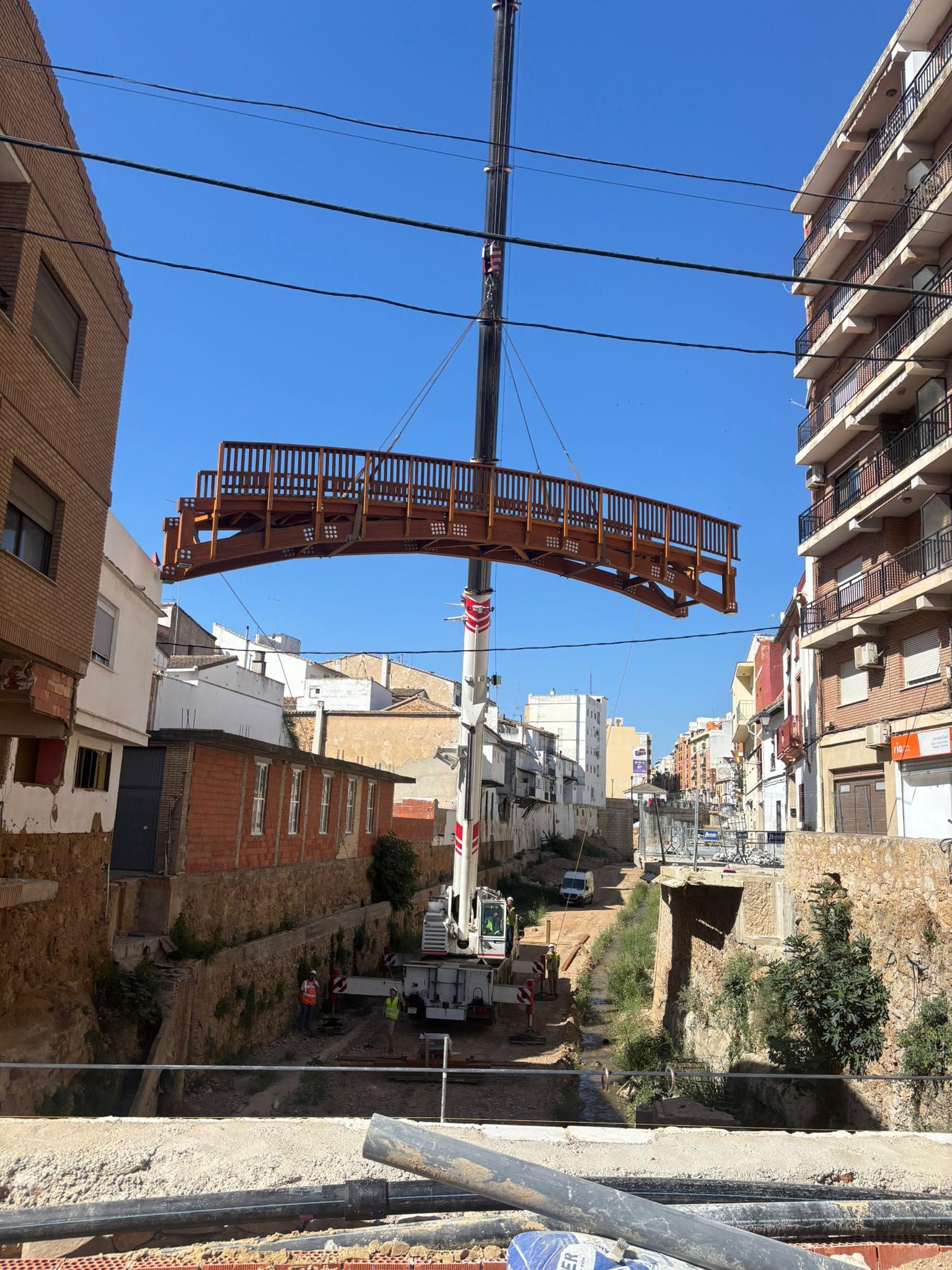Fotos de la nueva pasarela de Chiva