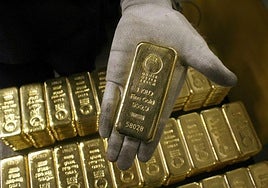 Lingotes de oro con sus marcas identificativas, en una imagen de archivo.
